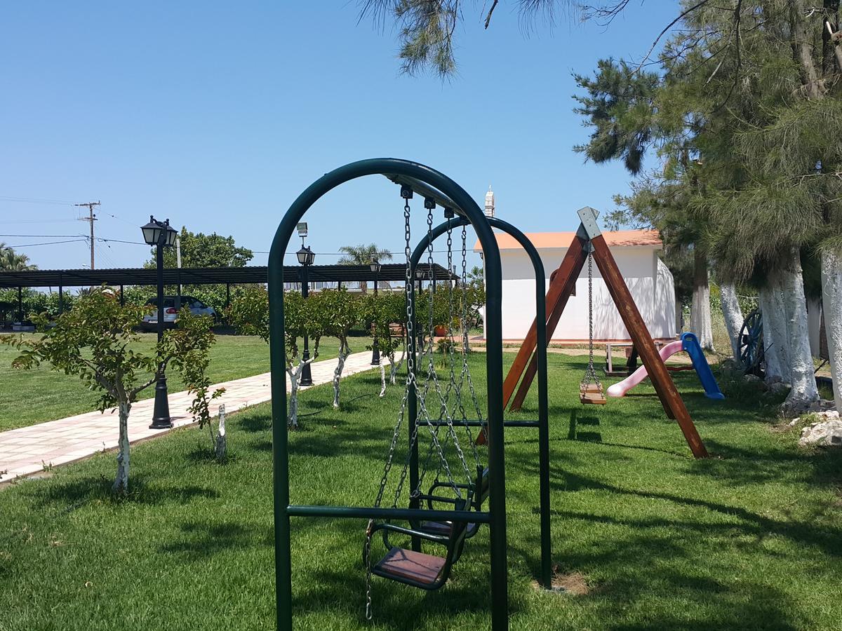 Androulakis Apartments 雅拉尼奥 外观 照片