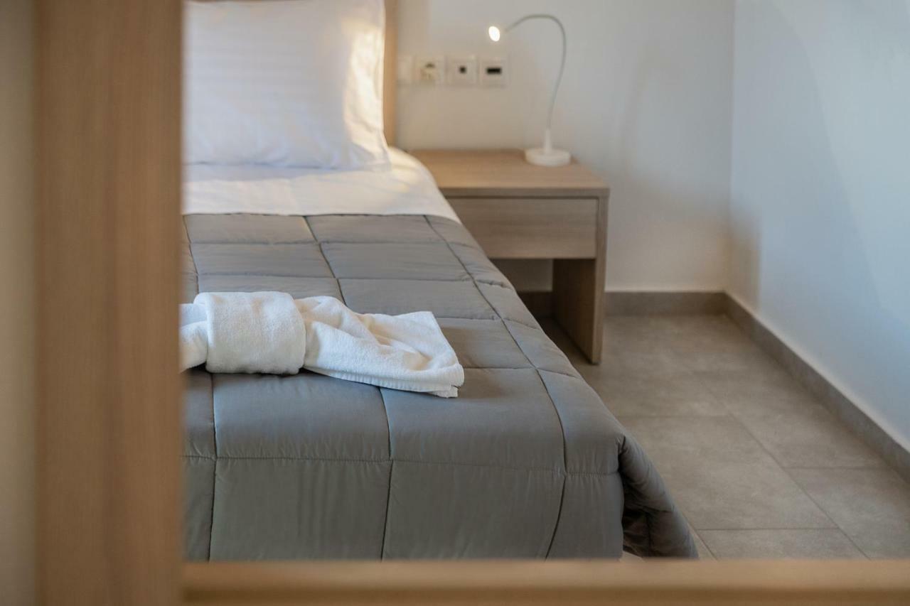 Androulakis Apartments 雅拉尼奥 外观 照片
