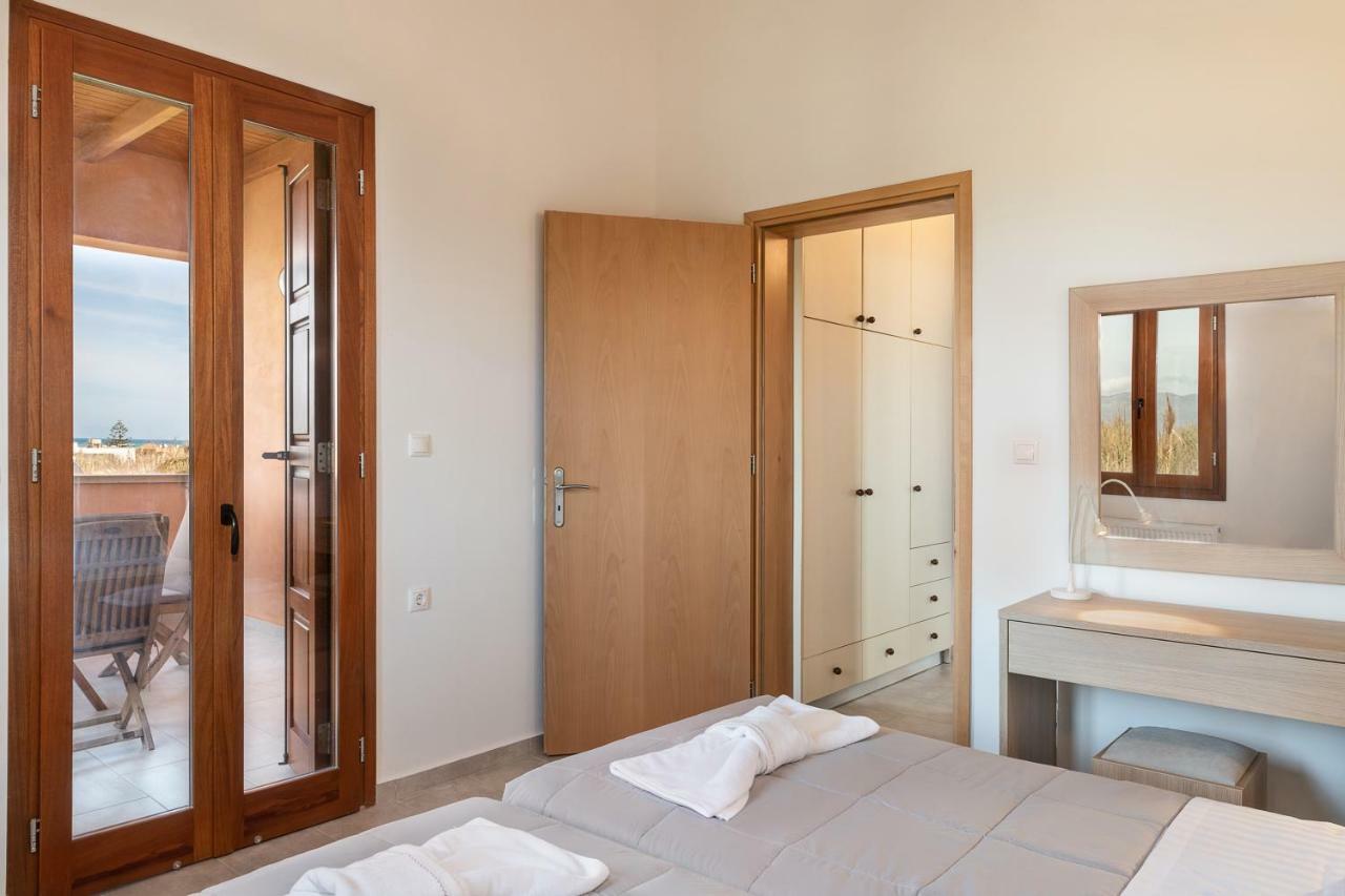Androulakis Apartments 雅拉尼奥 外观 照片